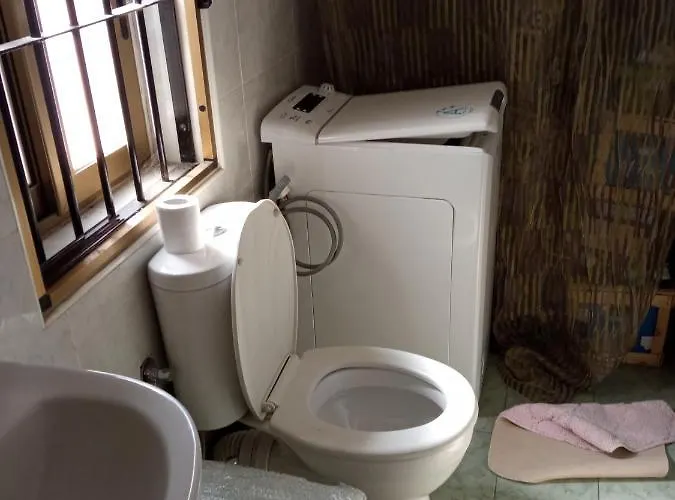 Modern Two Bedroom Apartment In Valletta